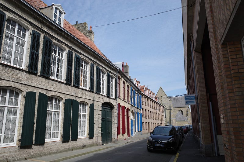 A vibrant building in the town